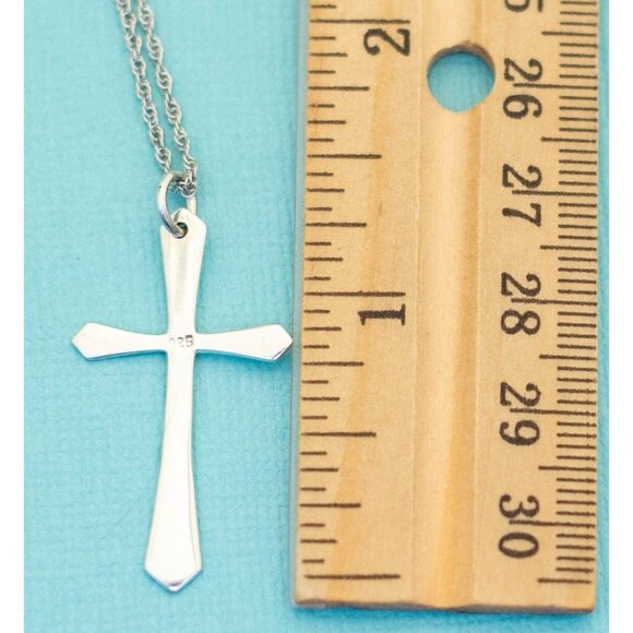 Vintage Sterling Silver Cross Necklace of 18 Inches, E24 - Picture 4 of 4